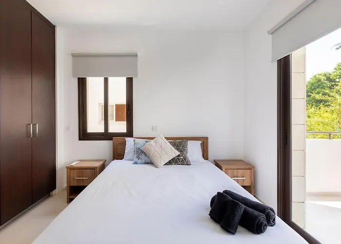 Epicurian * نيقوسيا