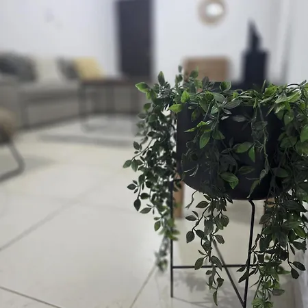 Epicurian * Λευκωσία