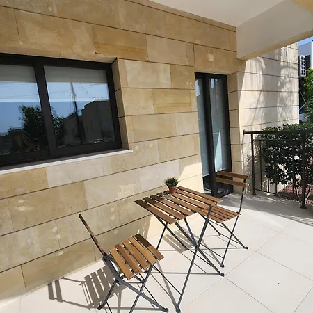 Epicurian نيقوسيا